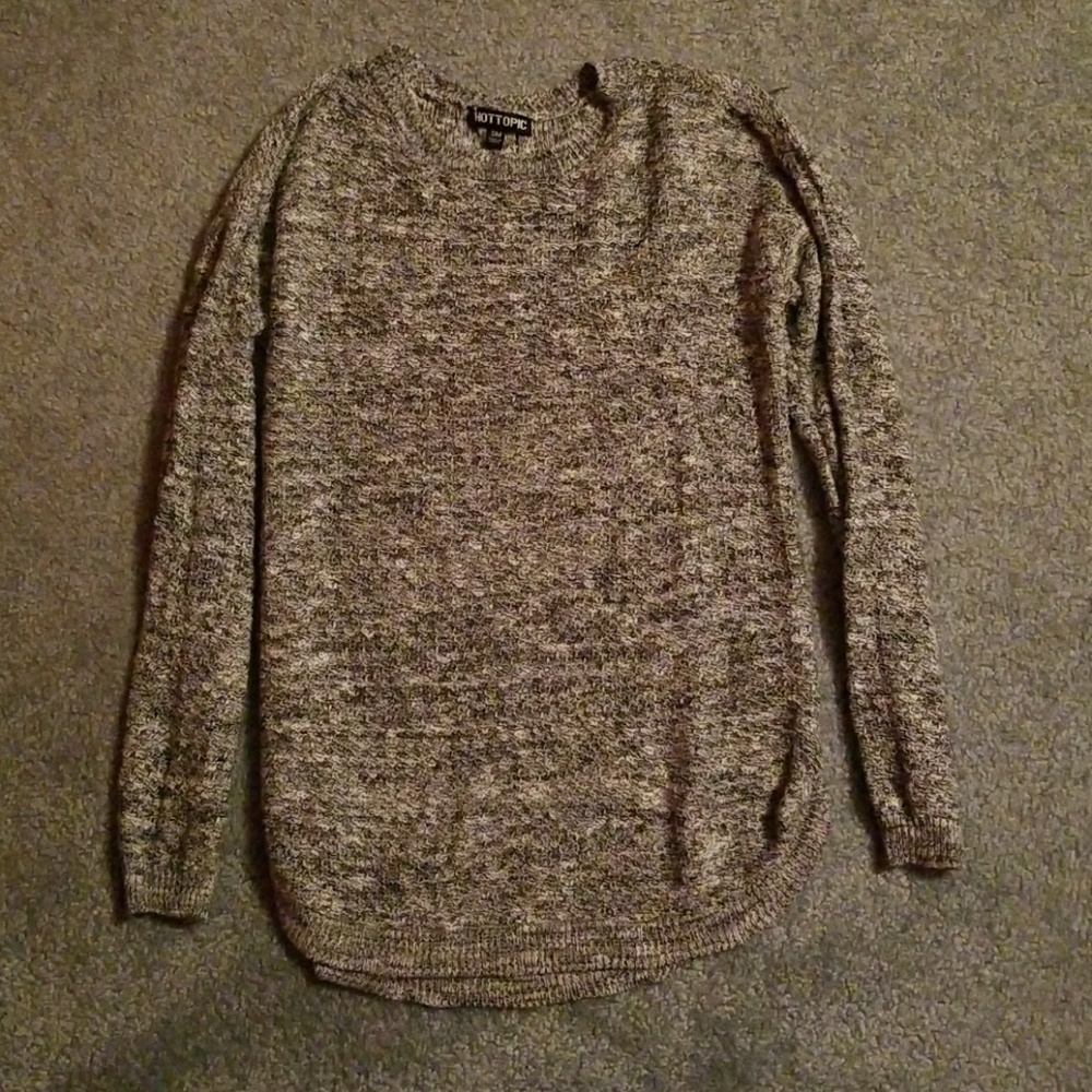 Hot topic sweater